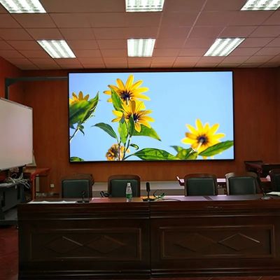 HD 1/43Scan İçerideki Reklam LED Ekranı SMD2121 Yüksek Yenilenme Hızı